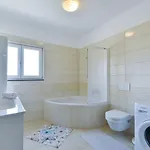 Solis Zadarvillas