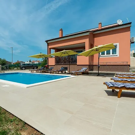 Solis Zadarvillas Villa