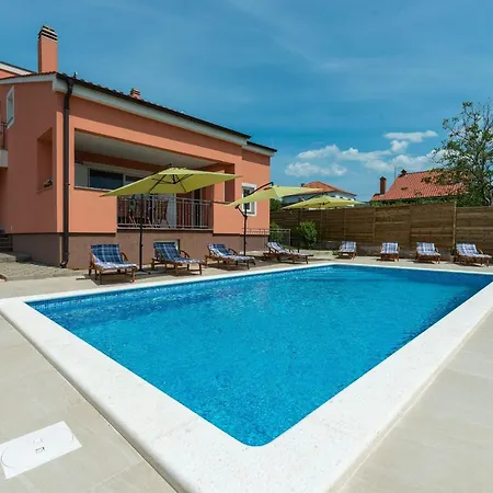 Solis Zadarvillas Vila *