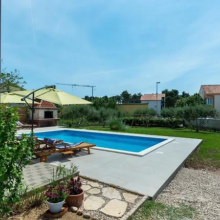 Solis Zadarvillas Vila