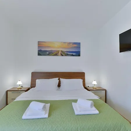 Solis Zadarvillas ヴィラ *