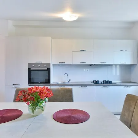 Solis Zadarvillas * Zadar