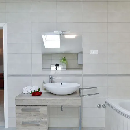 וילה Solis Zadarvillas *