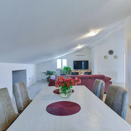 Solis Zadarvillas ヴィラ ザダル