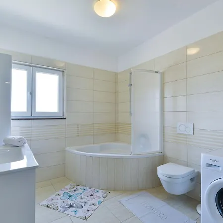 וילה Solis Zadarvillas *