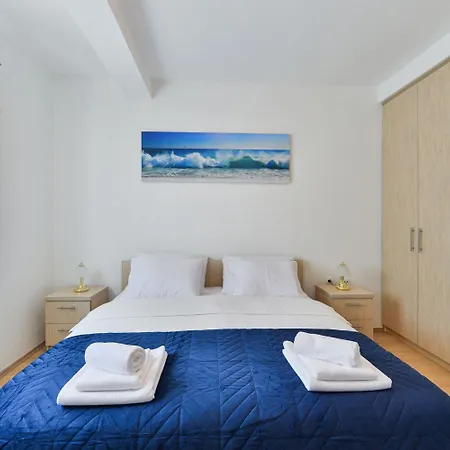 Solis Zadarvillas וילה זאדאר