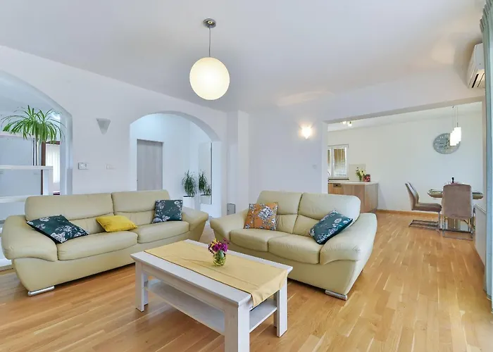 Solis Zadarvillas Villa *